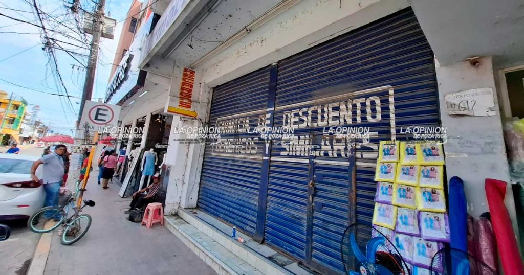 Cierran comercios a mitad del año Cierran comercios a mitad del año