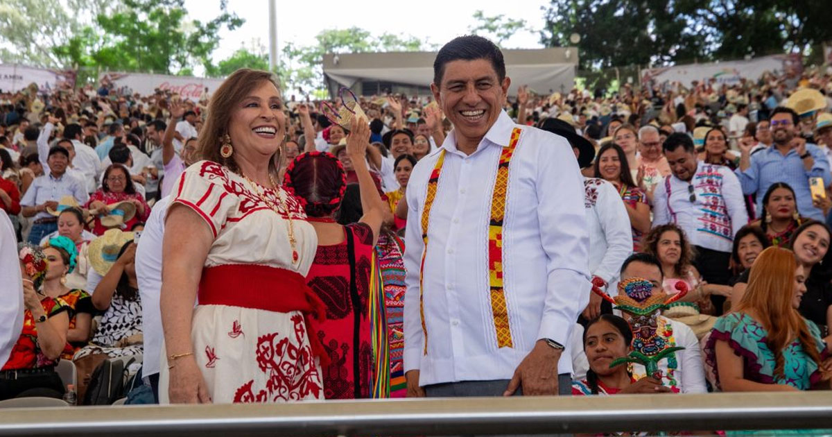 “Contemplar la grandeza de sus raíces es un honor”: Rocío Nahle en la Guelaguetza