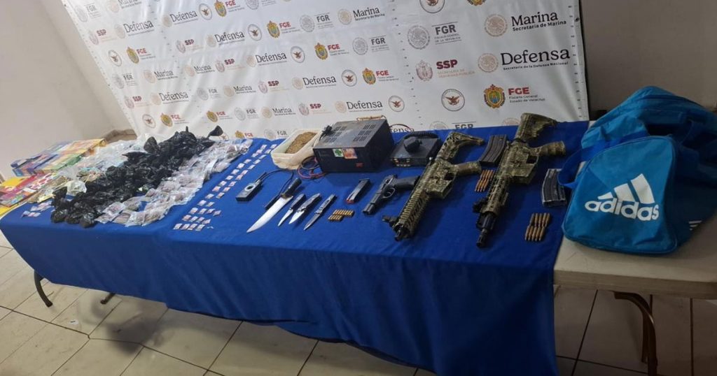 SSP y fuerzas federales detienen a siete presuntos integrantes de una célula delictiva SSP y fuerzas federales detienen a siete presuntos integrantes de una célula delictiva