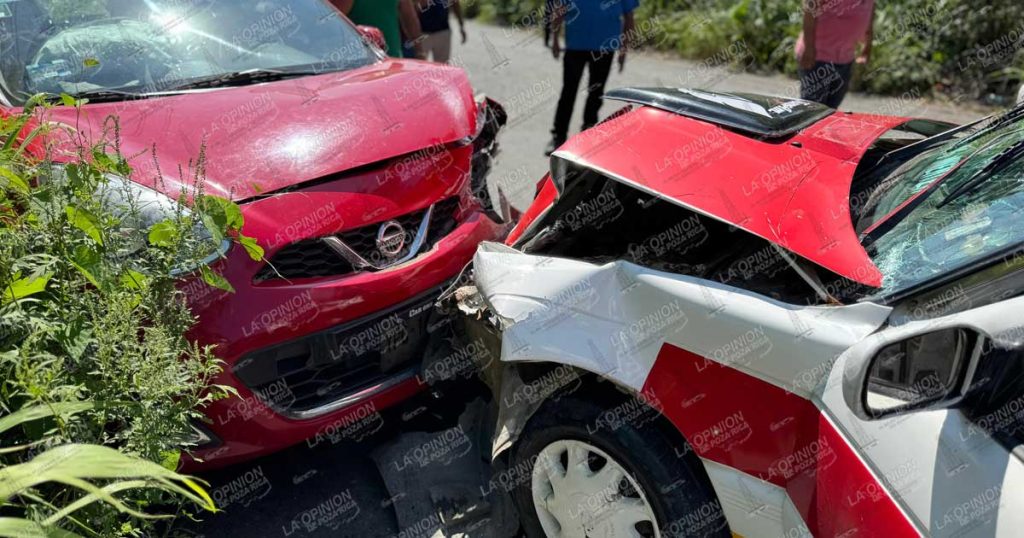 Rebaso imprudente causa choque frontal Rebaso imprudente causa choque frontal