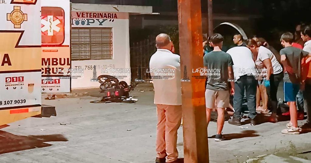 Motociclista lesionado en aparatoso accidente vial Motociclista lesionado en aparatoso accidente vial