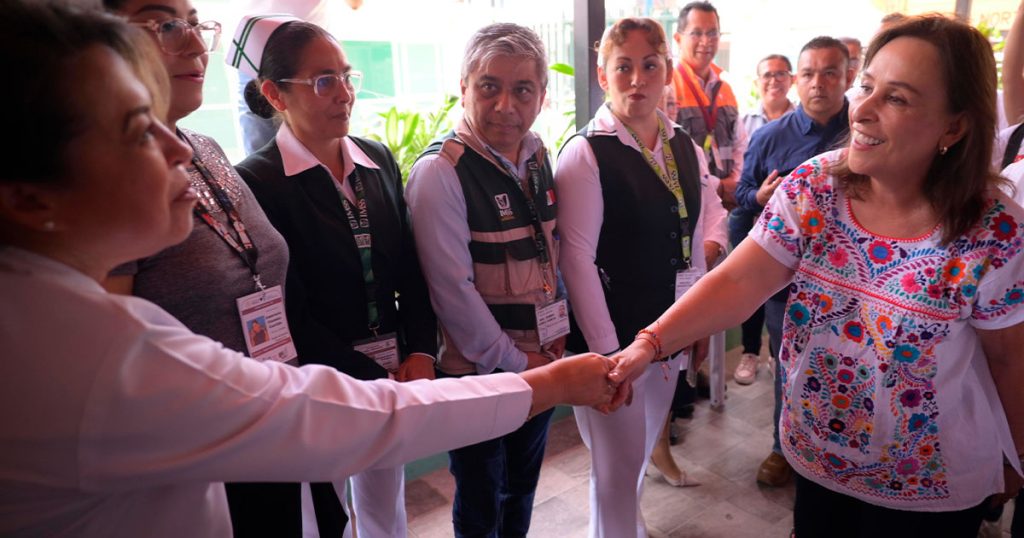 Llegan medicamentos al IMSS de Zongolica Llegan medicamentos al IMSS de Zongolica