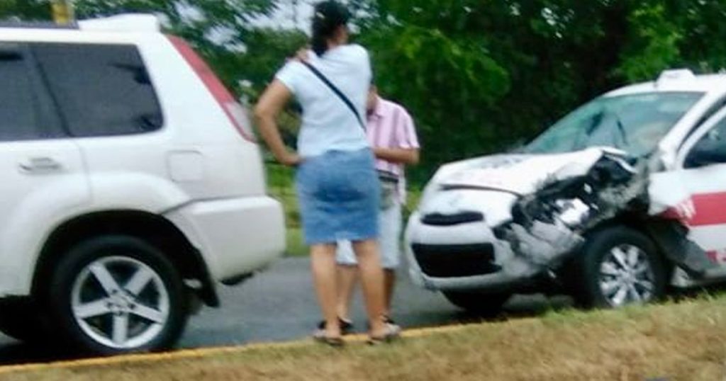 Se estrelló contra camioneta en la México-Tuxpan Se estrelló contra camioneta en la México-Tuxpan