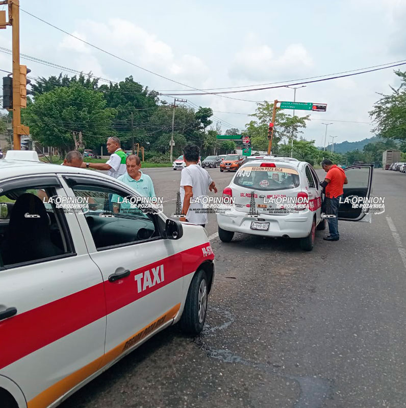 Carambola en el Km.4 y Medio Carambola en el Km.4 y Medio
