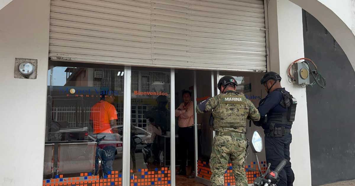 Toman de rehén a un menor de edad y roban financiera Toman de rehén a un menor de edad y roban financiera