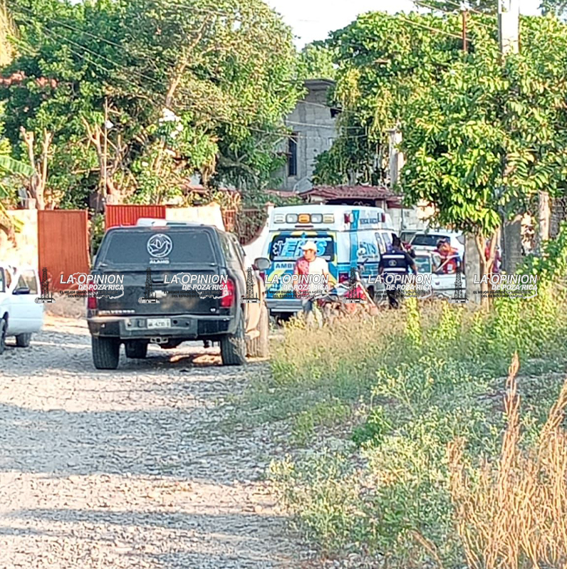 Médico militar muere aplastada por una losa