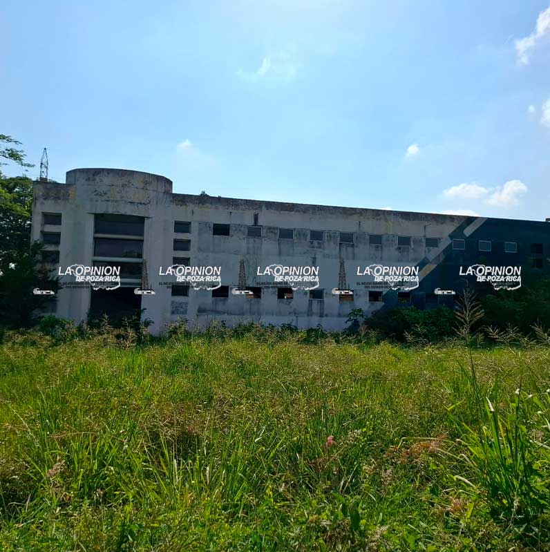 Edificio policial lleva 25 años en abandono Edificio policial lleva 25 años en abandono