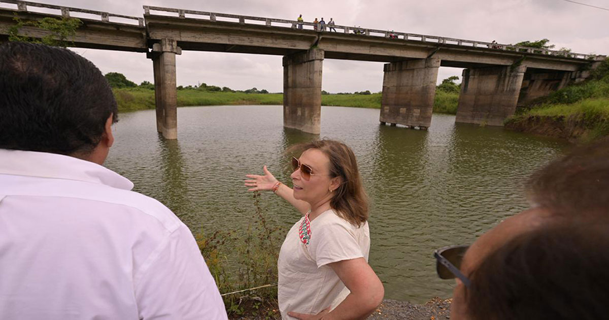 Riesgo atendido, gobernadora Rocío Nahle reconstruirá el puente El Mostal Riesgo atendido, gobernadora Rocío Nahle reconstruirá el puente El Mostal