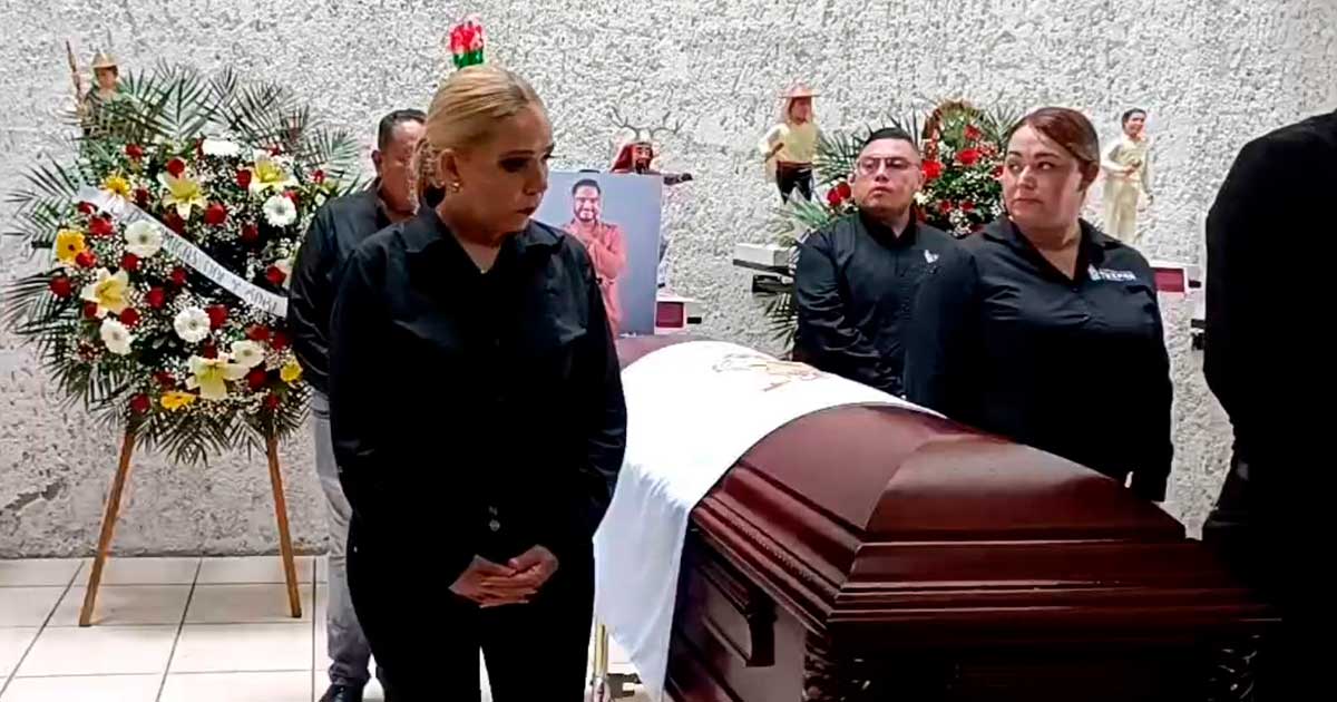 Rinden homenaje póstumo a Israel Vicencio Rinden homenaje póstumo a Israel Vicencio