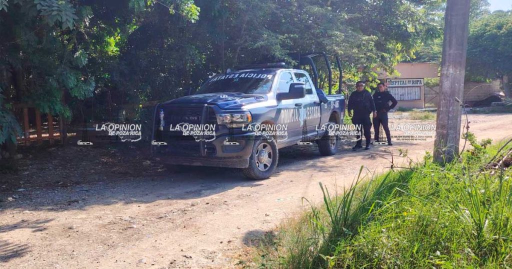 Localizan dos camionetas con reporte de robo Una fuerte movilización policiaca se registró la tarde de este miércoles, luego de que en dos puntos distintos de este municipio fueran localizadas dos camionetas que contaban con reporte de robo.