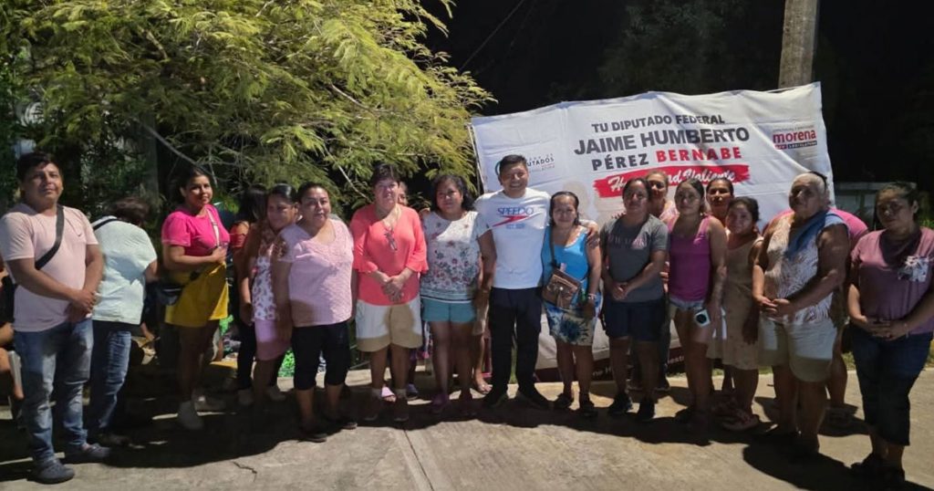 Diputado federal Jaime Humberto Pérez Bernabé rinde informe de labores casa por casa Diputado federal Jaime Humberto Pérez Bernabé rinde informe de labores casa por casa
