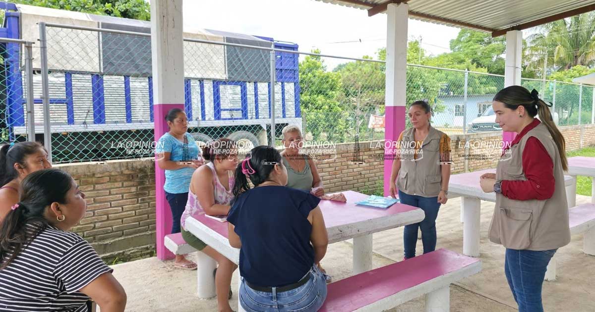 Aprueban planes de mejora con “La Escuela es Nuestra” Aprueban planes de mejora con “La Escuela es Nuestra”