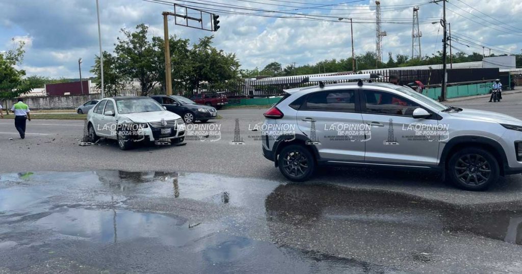 Choque múltiple en el Central Poniente Choque múltiple en el Central Poniente