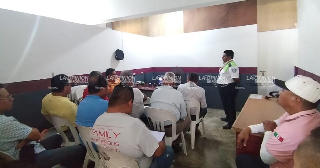 Buscan reducir accidentes automovilísticos en Gutiérrez Zamora Buscan reducir accidentes automovilísticos en Gutiérrez Zamora