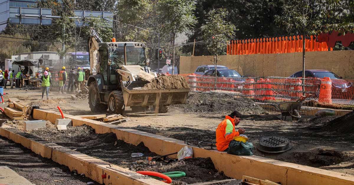 Histórico recorte a la inversión en obras en México: cae 63% en julio