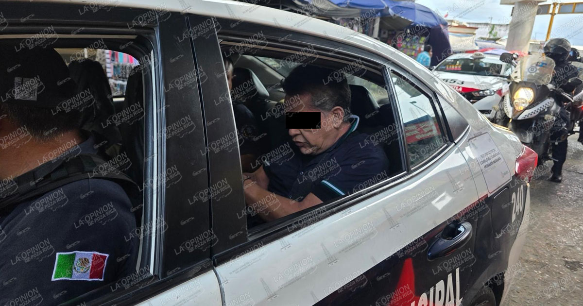 ¡Lo agarran robando! ¡Lo agarran robando!