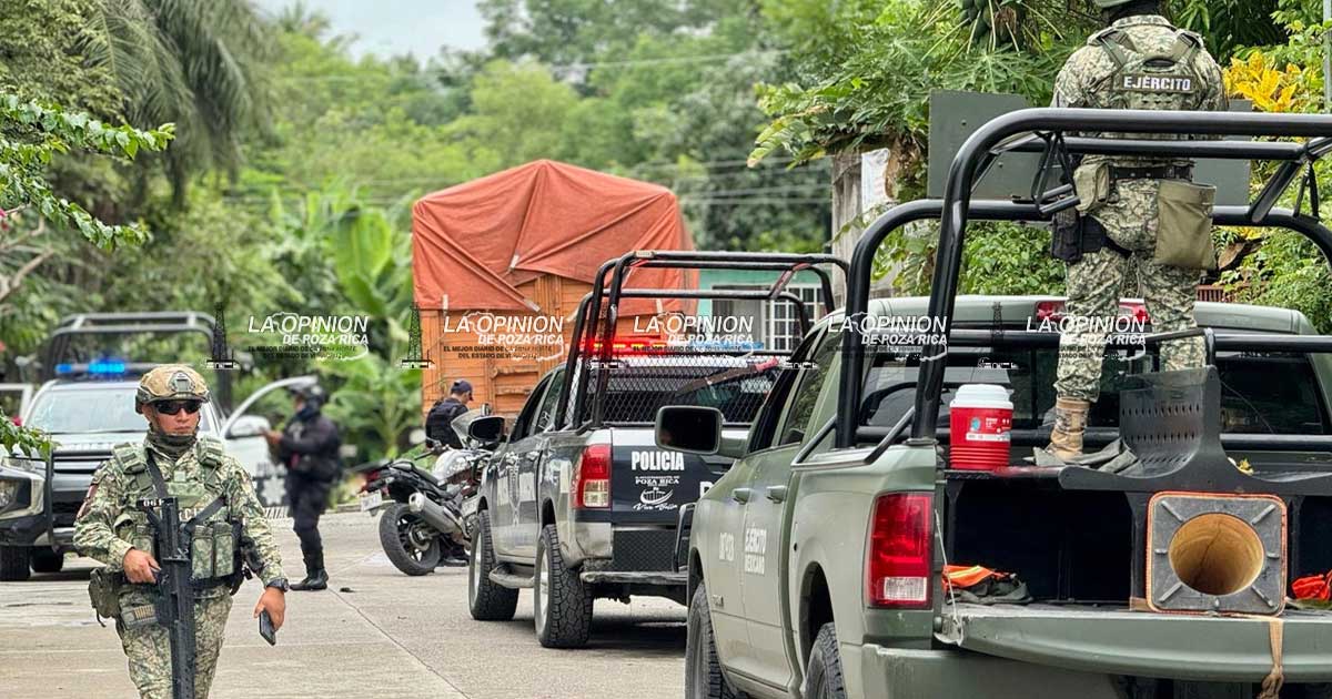 Mujer pedía auxilio en la Niños Héroes Mujer pedía auxilio en la Niños Héroes