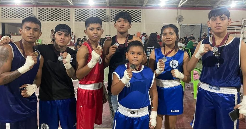 Gutiérrez Zamora brilla en el ring: Cachorros de Barrio logran tres triunfos en Papantla Gutiérrez Zamora brilla en el ring: Cachorros de Barrio logran tres triunfos en Papantla