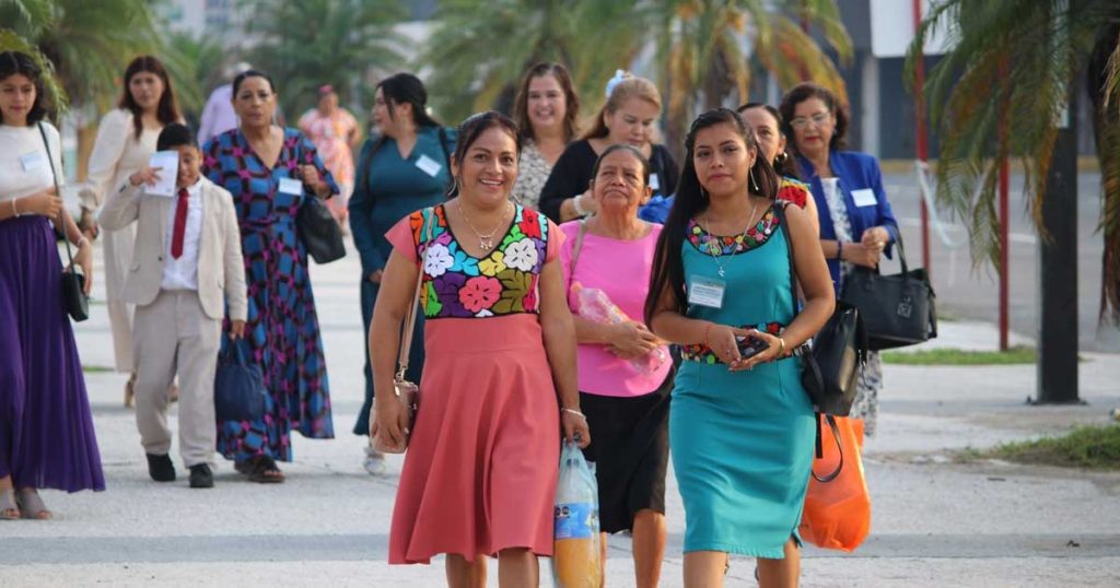 ¡Programa de tres días centrado en la adoración pura! ¡Programa de tres días centrado en la adoración pura!