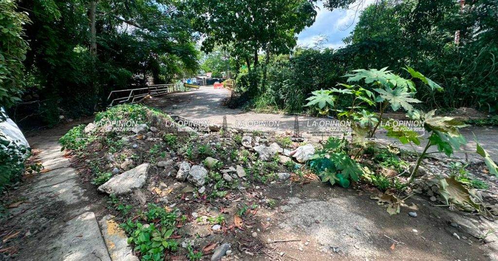 Reparación de drenaje deja sin acceso a vecinos de las colonias Camacho y Cazones Reparación de drenaje deja sin acceso a vecinos de las colonias Camacho y Cazones