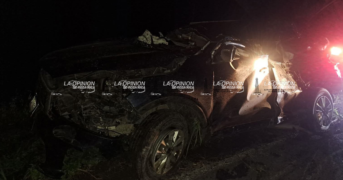 Trágico accidente cobra la vida de dos personas en Medellín de Bravo Trágico accidente cobra la vida de dos personas en Medellín de Bravo