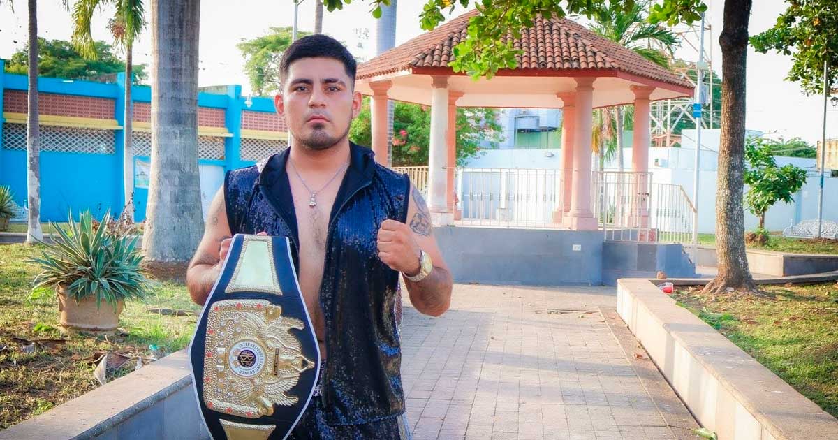 Alexander “El Jarocho” Alfallo abrirá su gimnasio “El Rincón de los Campeones”