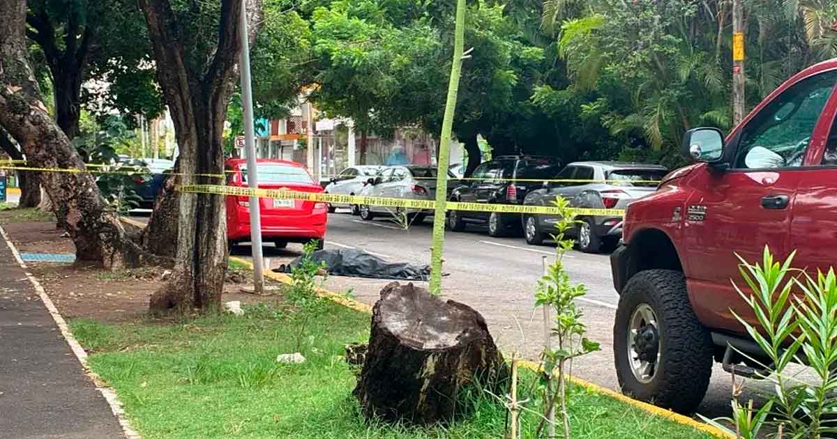 Muere hombre al salir de cafetería en fraccionamiento Reforma Muere hombre al salir de cafetería en fraccionamiento Reforma