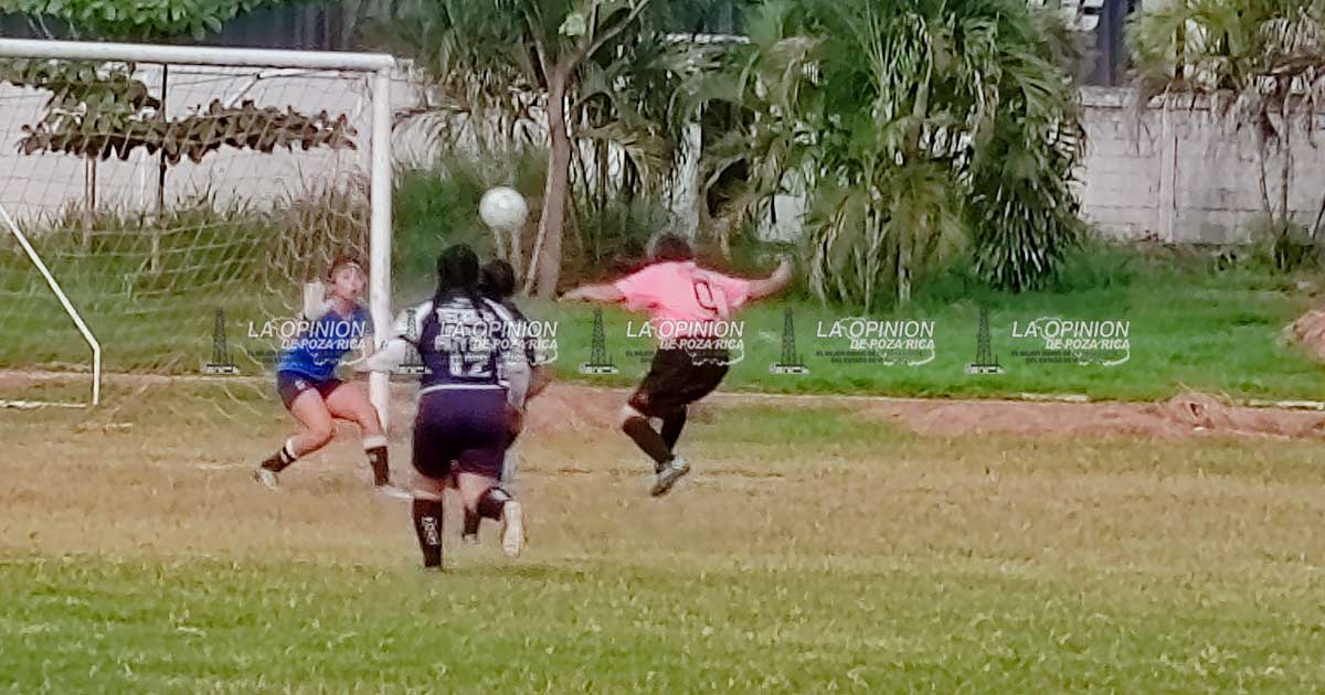 Chicas Sector 5 logran el primer título de la temporada