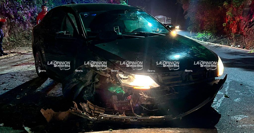 Destrozó un Jetta en el paseo de las danzas