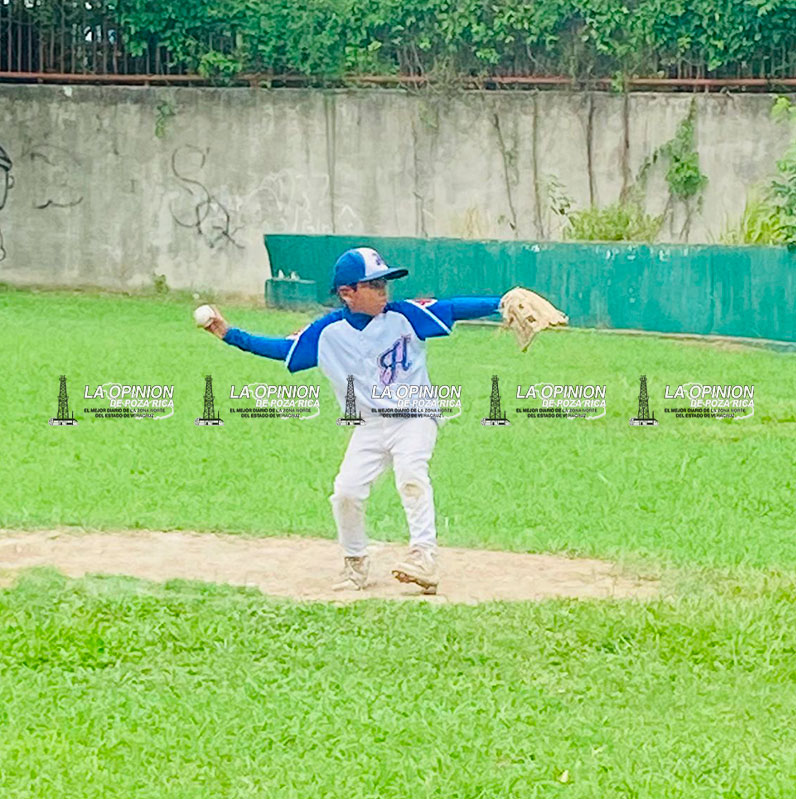 Halcones derrota a Águilas en un emocionante juego