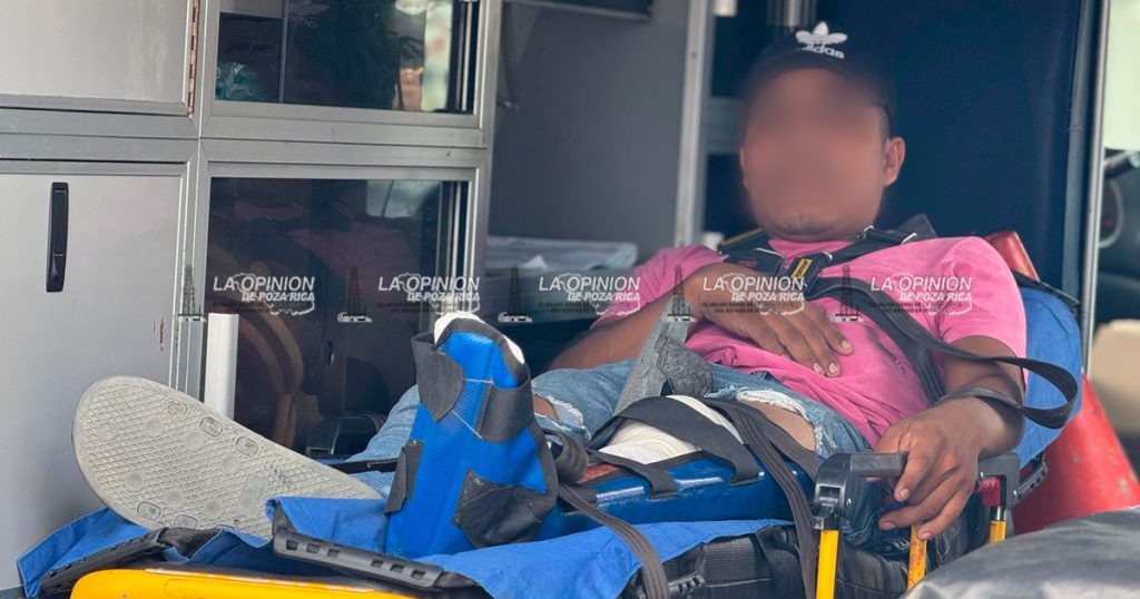 Motociclista sufrió fractura tras ser derribado Motociclista sufrió fractura tras ser derribado