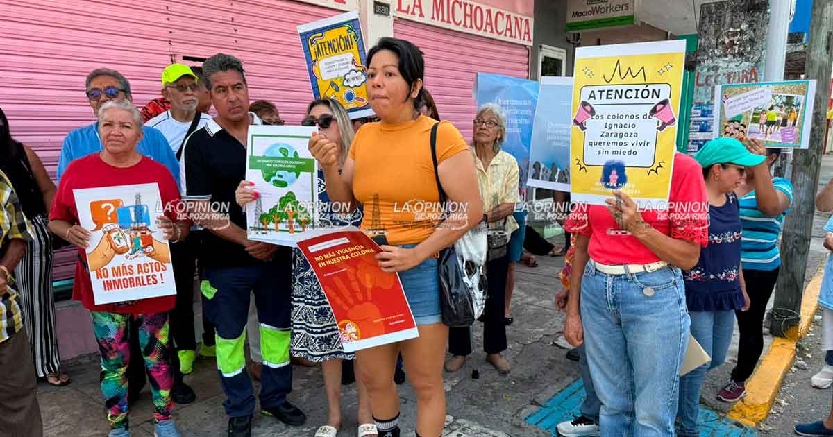 Manifestación contra comedor comunitario Manifestación contra comedor comunitario