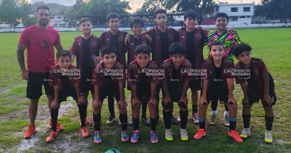 Debutan con ráfaga de goles en Mini Barrios