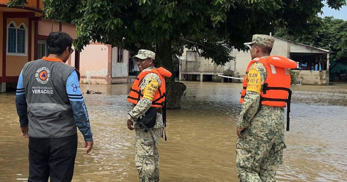 Gobierno del Estado despliega respuesta por inundaciones en el sur de Veracruz
