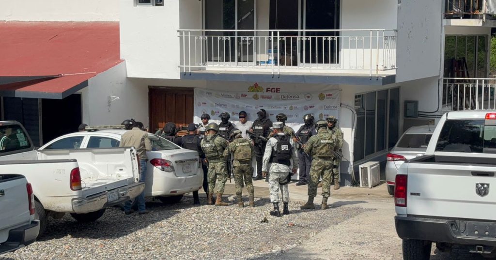 Salió del hospital y fue detenido Salió del hospital y fue detenido