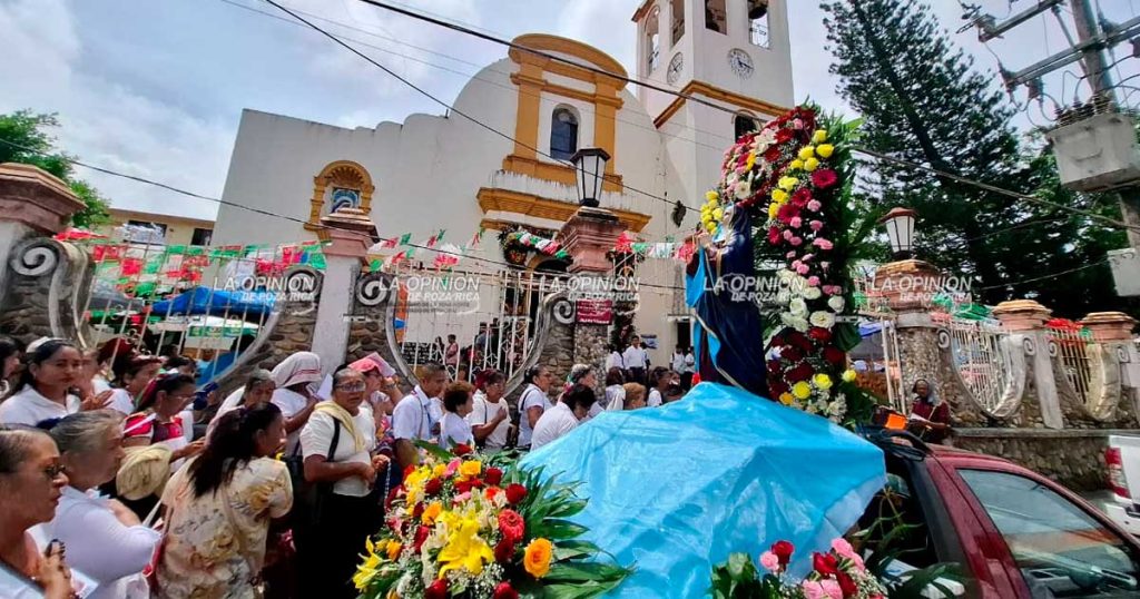 Celebran católicos Fiesta Patronal con gran fervor Celebran católicos Fiesta Patronal con gran fervor