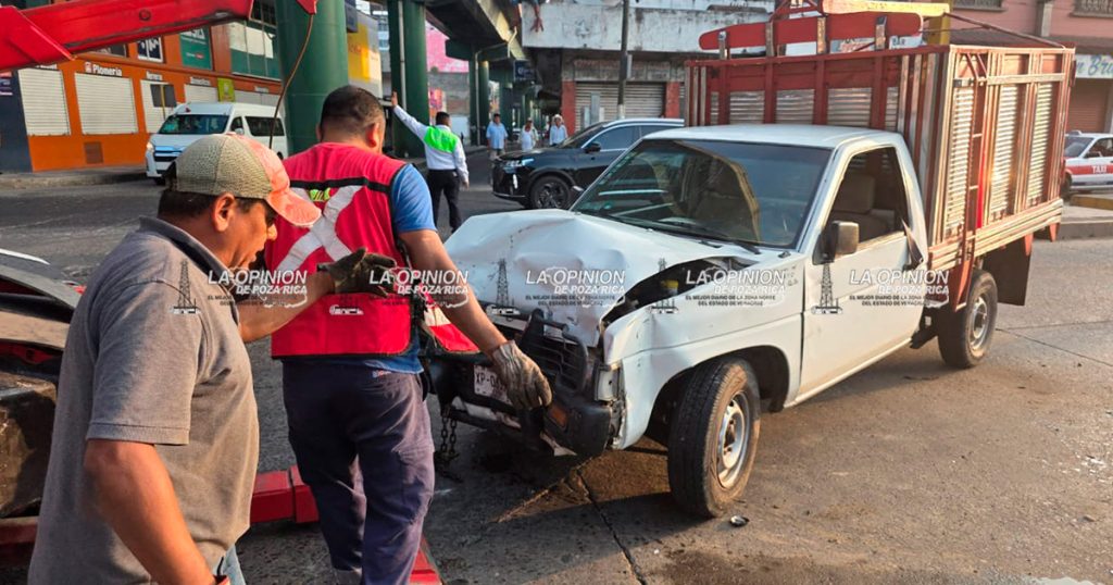 Volcó en plena zona centro