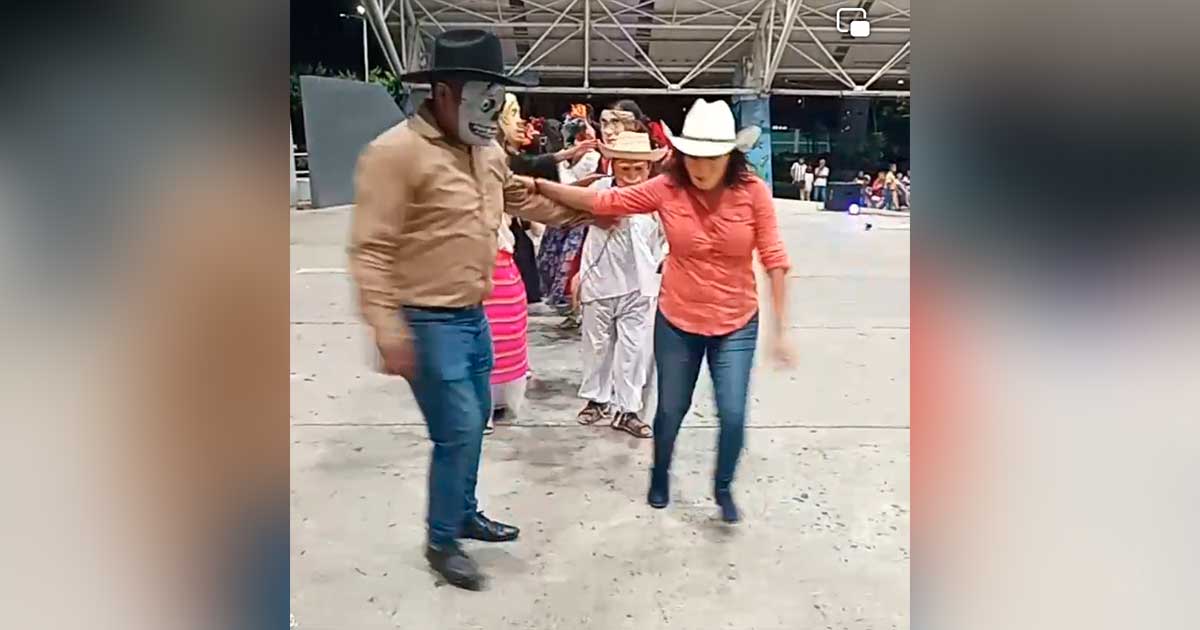 Encuentro de cuadrillas de Xantolo será en la plaza cívica