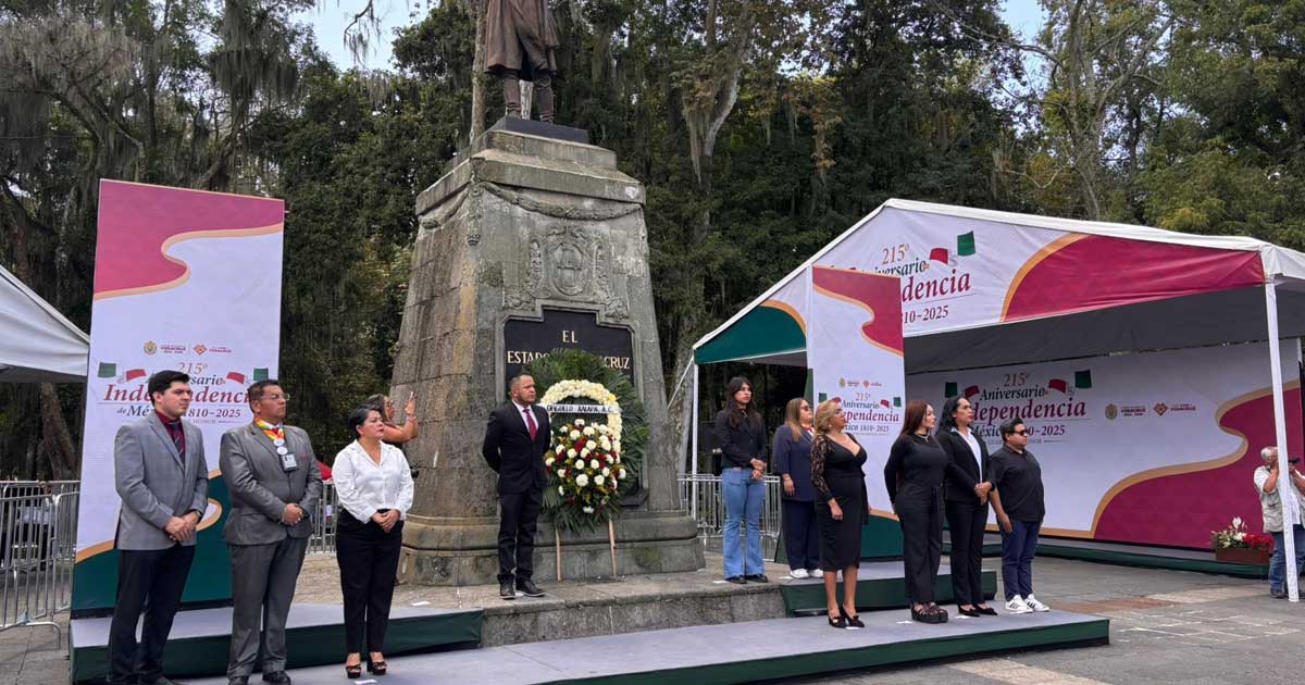 Por primera vez, comunidad LGBT+ participa en la guardia de honor en Los Berros