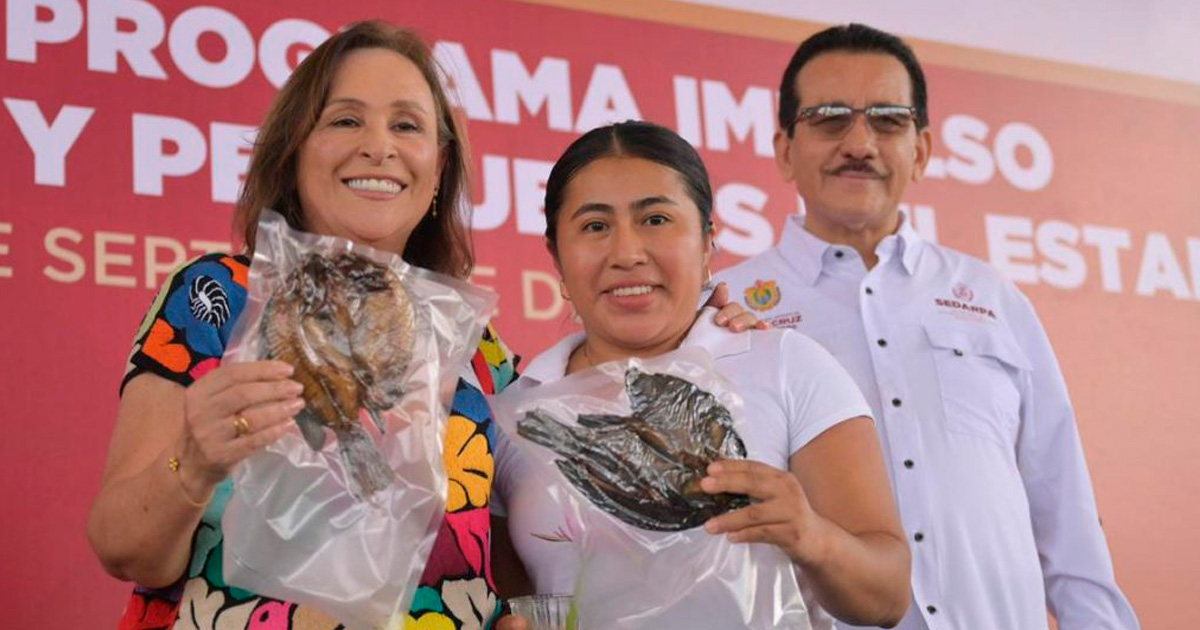 La 4T regresa los recursos al pueblo; Rocío Nahle entrega apoyos al sector pesquero