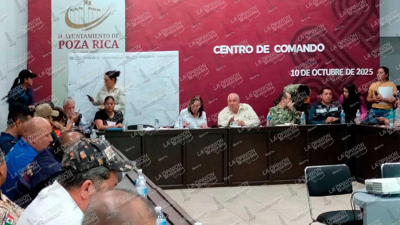 La gobernadora Rocío Nahle visita Poza Rica para evaluar daños provocadas por la inundación