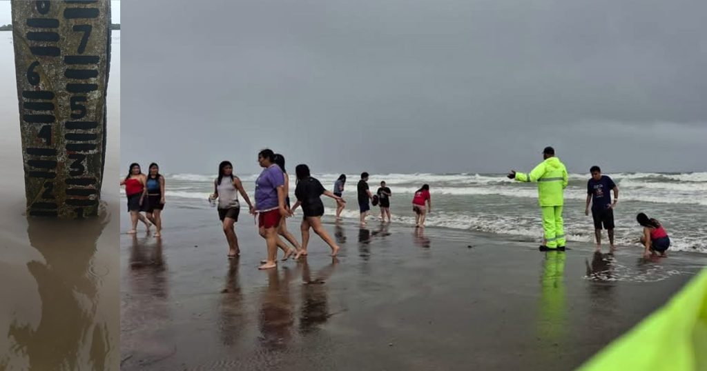 Activan refugios temporales en Tecolutla ante incremento del nivel del río