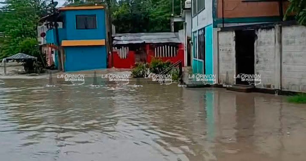 Se desborda el río Tancochín