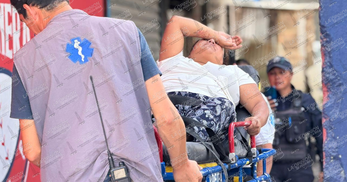 Lesionada tras ser arrollada por ciclista Lesionada tras ser arrollada por ciclista