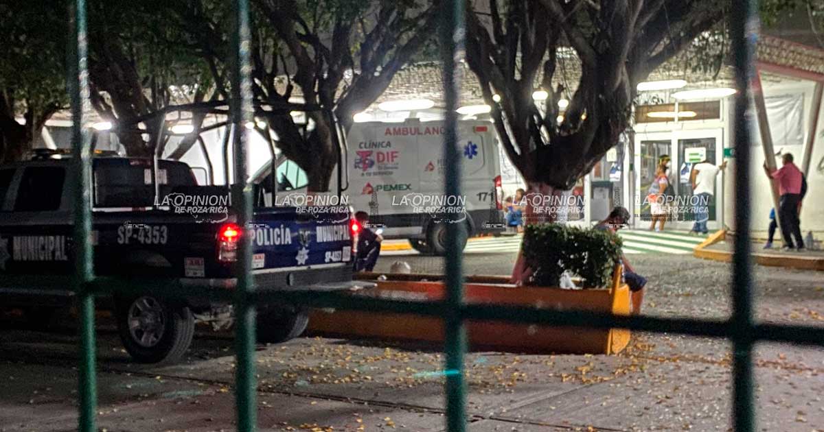 LO BALEAN EN LA CANTINA