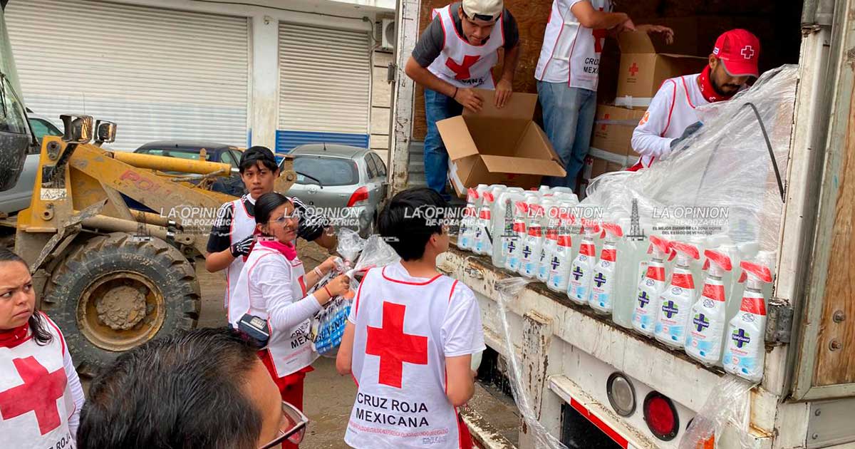 Entrega CR Nacional kits de desinfectantes e insecticidas sólidos Entrega CR Nacional kits de desinfectantes e insecticidas sólidos