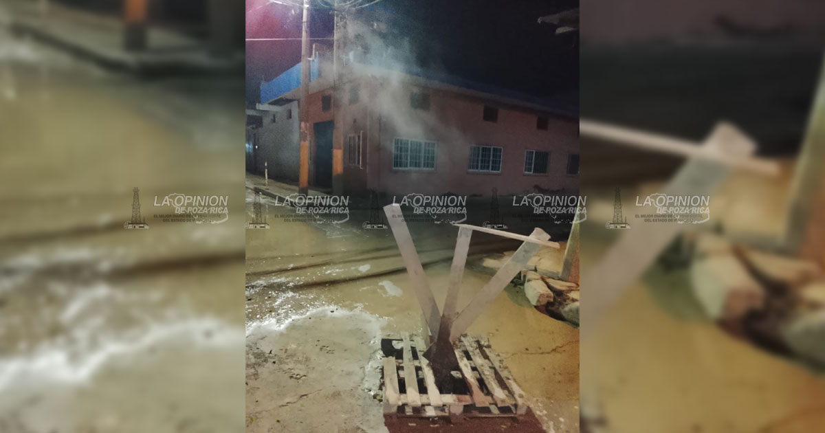 ¡Fuga de gas en drenajes! ¡Fuga de gas en drenajes!