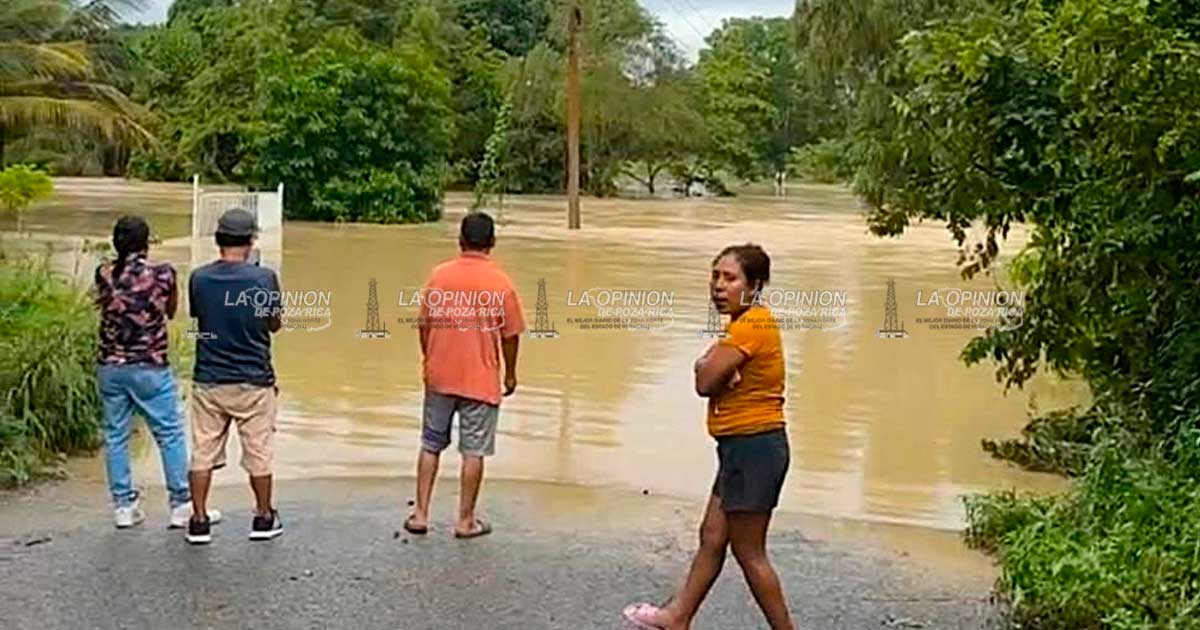 Incomunicados 16 pueblos en la ruta de Zapotalillo