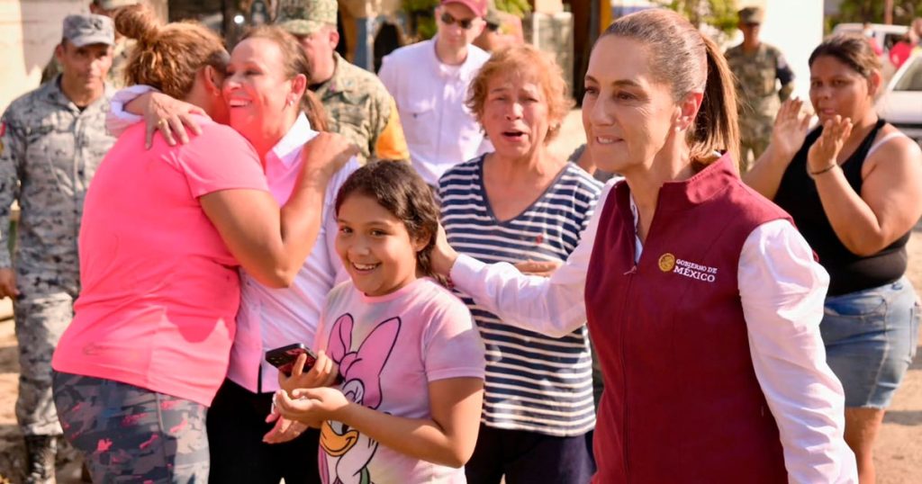 Sheinbaum, visita relámpago a 8 días de la inundación Sheinbaum, visita relámpago a 8 días de la inundación