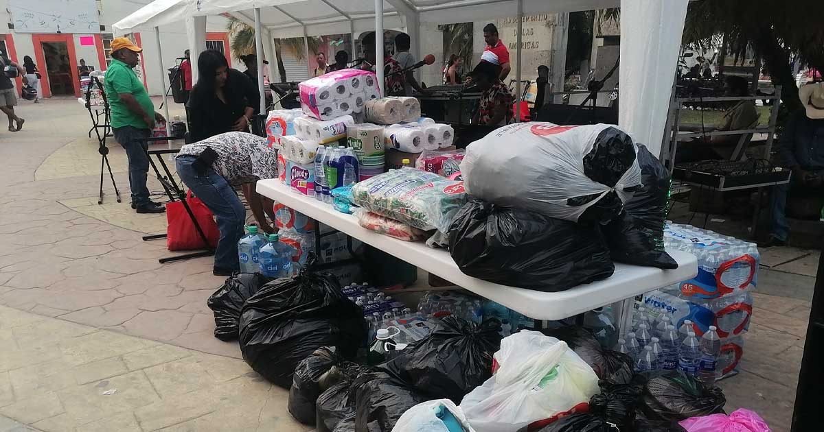 FILARMÓNICOS EN SOLIDARIDAD CON EL PUEBLO TUXPEÑO FILARMÓNICOS EN SOLIDARIDAD CON EL PUEBLO TUXPEÑO